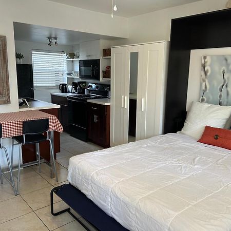 Lambert Family Beach Apartments Fort Lauderdale Extérieur photo